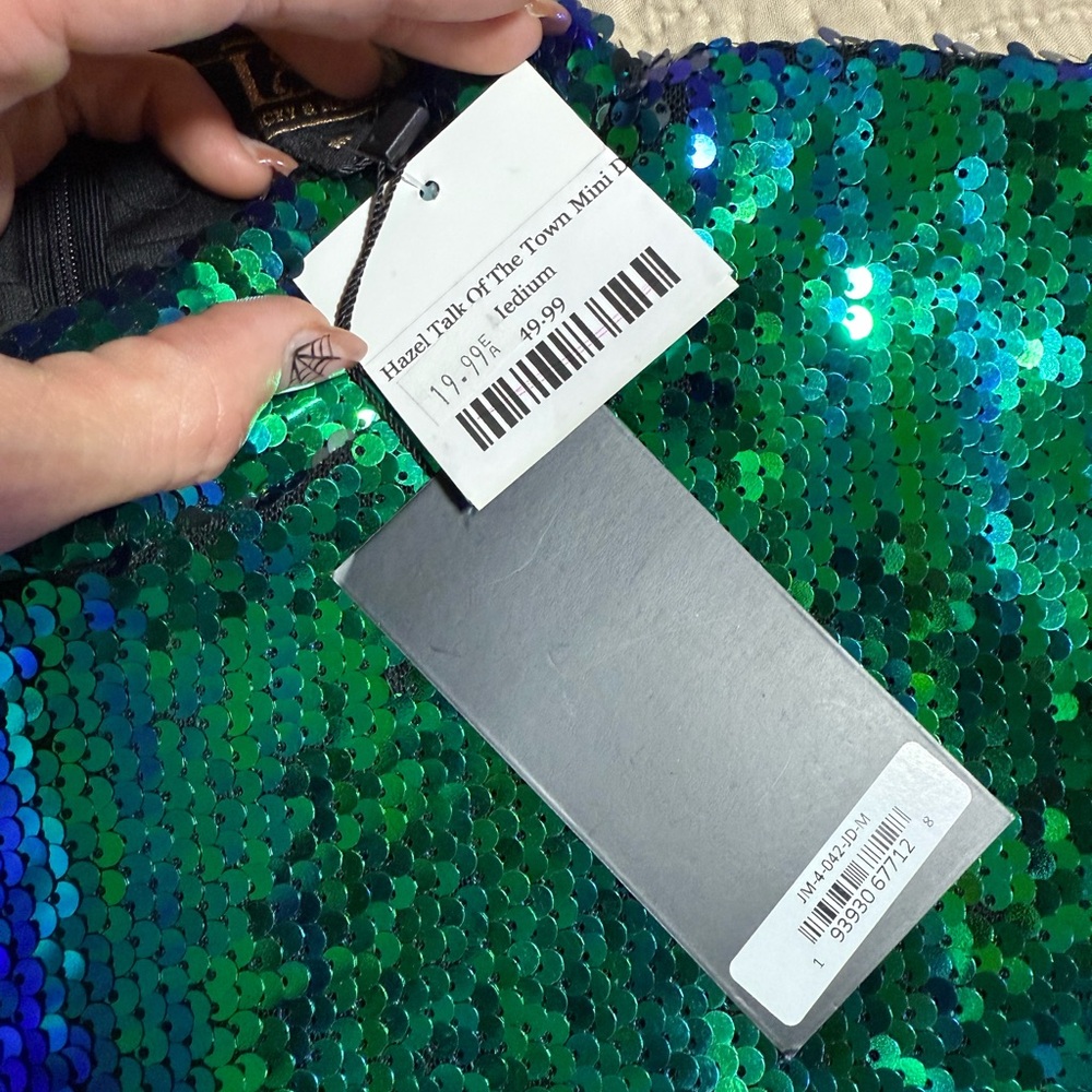 L&B Blue and Green Sequin Long Sleeve Dress - Picture 2 of 4